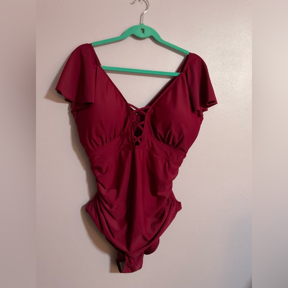 BLOOMING JELLY Elegant Red One-Piece Swimsuit